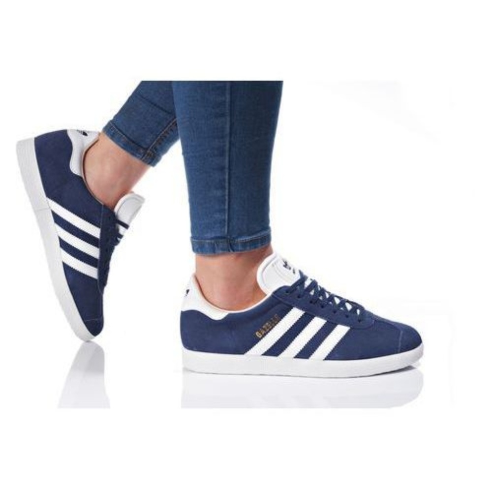 New Women's Adidas Gazelle Athletic Shoe Blue